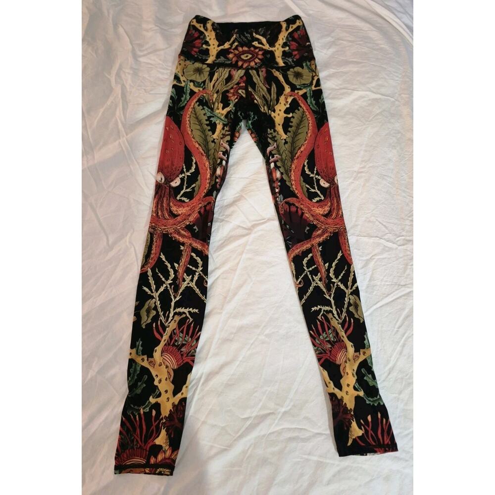 💥 Rare Yoga Democracy Womens XS Coral My Name Floral Boho Octopus Gym D1